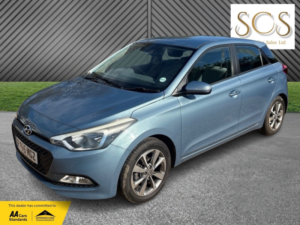 2016 Hyundai I20 1.4 I20 Se 1.4 100ps A/t in Blue — image 3