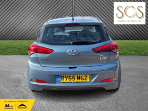 2016 Hyundai I20 1.4 I20 Se 1.4 100ps A/t in Blue — image 6