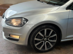 2016 Volkswagen Golf 2.0 Tdi Bluemotion Tech Gt Euro 6 (s/s) 3dr in Silver — image 3