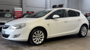 2011 Vauxhall Astra