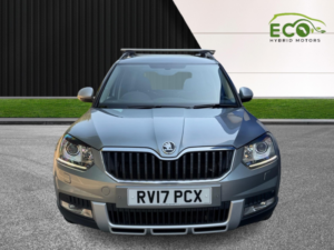 2017 Skoda Yeti 1.2 Tsi Se L Drive in Grey — image 5