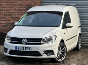 2019 Volkswagen Caddy 1.4 Tsi C20 Bluemotion Tech Highline DSG Swb Euro 6 (s/s) 5dr in White — image 2