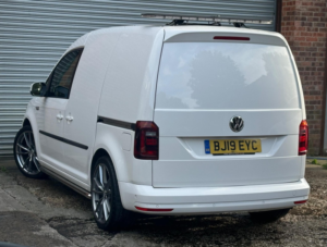 2019 Volkswagen Caddy 1.4 Tsi C20 Bluemotion Tech Highline DSG Swb Euro 6 (s/s) 5dr in White — image 5