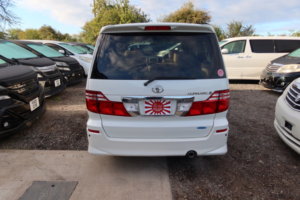 2007 Toyota Alphard 2.4 As Prime Selection 8 Seats in White — image 5