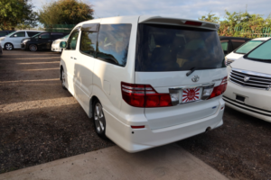 2007 Toyota Alphard 2.4 As Prime Selection 8 Seats in White — image 6