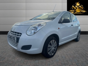 2013 Suzuki Alto 1.0 12v Sz in White — image 3