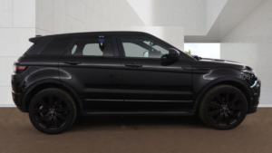 2017 Land Rover Range Rover Evoque 2.0 Td4 Hse Dynamic Lux SUV 5dr Diesel Auto 4WD Euro 6 (s/s) (180 Ps) in Black — image 5