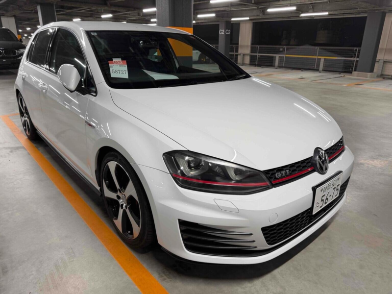 2013 Volkswagen Golf 2.0 Tsi Bluemotion Tech Gti DSG Euro 6 (s/s) 5dr in White — image 1