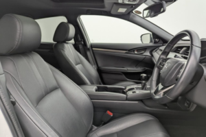 2017 Honda Civic 1.0 Vtec Turbo Ex Hatchback 5dr Petrol Manual Euro 6 (s/s) (129 Ps) in White — image 3