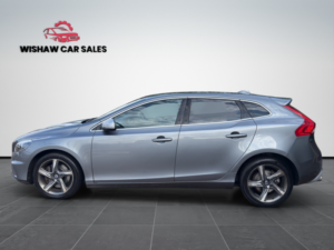 2016 Volvo V40 2.0 R-Design Lux Nav D3 in Grey — image 3