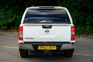 2017 Nissan Navara 2.3 Dci Tekna in White — image 6