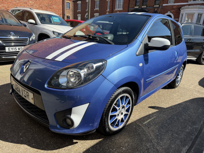 2011 Renault Twingo 1.2 Tce Gordini in Blue — image 1