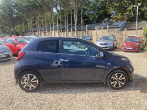 2018 Citroen C1 1.2 Puretech Flair in Blue — image 2