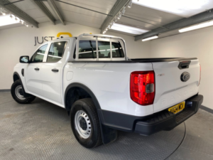 2024 Ford Ranger 2.0 Ecoblue Xl Pickup 2dr Diesel Manual 4WD Euro 6 (s/s) (170 Ps) in White — image 3