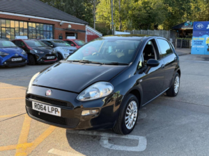 2014 Fiat Punto 1.2 Pop Euro 6 5dr in Black — image 4