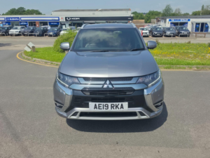 2019 Mitsubishi Outlander 2.4h Twinmotor 13.8kwh 4h CVT 4WD Euro 6 (s/s) 5dr in Grey — image 3