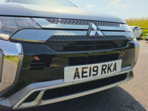 2019 Mitsubishi Outlander 2.4h Twinmotor 13.8kwh 4h CVT 4WD Euro 6 (s/s) 5dr in Grey — image 6