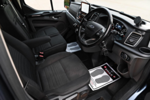 2022 Ford Transit Custom 2.0 320 Ecoblue Limited Crew Van L1 H1 Euro 6 (s/s) 5dr (6 Seat) in Blue — image 3
