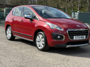 2015 Peugeot 3008 1.6 Bluehdi Active in Red — image 2