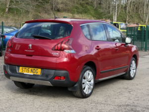 2015 Peugeot 3008 1.6 Bluehdi Active in Red — image 5