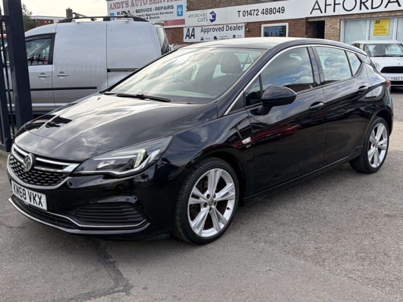 2018 Vauxhall Astra 1.6 Cdti Blueinjection Sri Vx Line Nav in Black — image 1