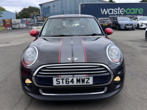 2014 MINI Hatch 1.5 Cooper 3-Door Hatch in Brown — image 5