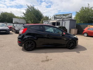 2014 Ford Fiesta 1.0t Ecoboost Zetec S Black Edition Euro 5 (s/s) 3dr in Black — image 6