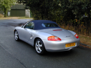 2000 Porsche Boxster Ref 8810 - Porsche Boxster 987 2.7 Manual - Very Low Miles! - Just 59k! (rhd - Uk Car) in Silver — image 6