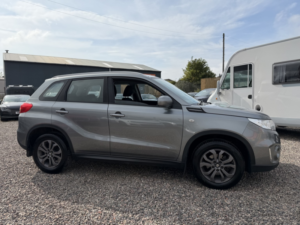 2017 Suzuki Vitara 1.6 Sz4 in Grey — image 5