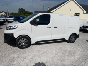 2021 Citroen Dispatch 1.5 Bluehdi 1000 Enterprise M in White — image 6