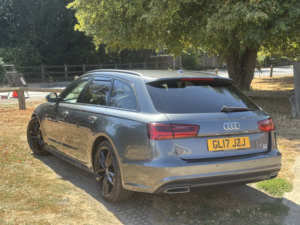2017 Audi A6 Avant 2.0 Tdi Ultra Black Edition in Grey — image 3