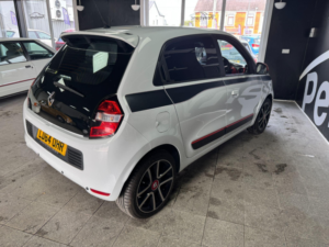 2014 Renault Twingo 0.9 Tce Energy Dynamique Euro 6 (s/s) 5dr in White — image 5