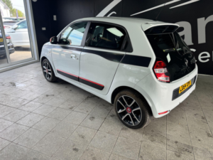 2014 Renault Twingo 0.9 Tce Energy Dynamique Euro 6 (s/s) 5dr in White — image 6