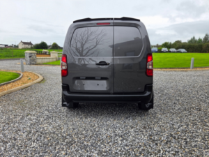 2019 Peugeot Partner 1.6 Bluehdi 650 Professional Standard Panel Van 5dr Diesel Manual Swb Euro 6 (75 Bhp) in Grey — image 3