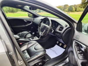 2019 Volvo V40 2.0 R-Design Pro T2 in Grey — image 6