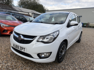 2019 Vauxhall Viva 1.0 I Se in White — image 5