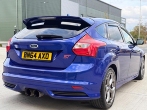 2014 Ford Focus 2.0t Ecoboost St-2 Euro 5 (s/s) 5dr in Blue — image 5