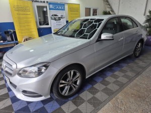 2013 Mercedes-Benz E Class 2.1 E220 Cdi Se G-Tronic+ Euro 5 (s/s) 4dr in Silver — image 3