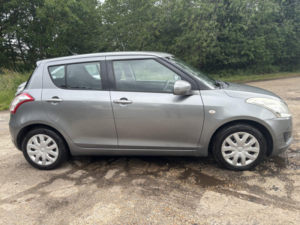 2011 Suzuki Swift 1.2 Sz2 in Grey — image 2