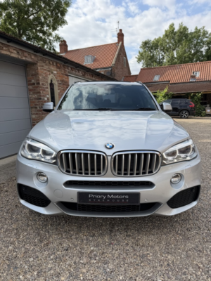 2014 BMW X5 4.4 X5 Xdrive50i M Sport in Silver — image 6