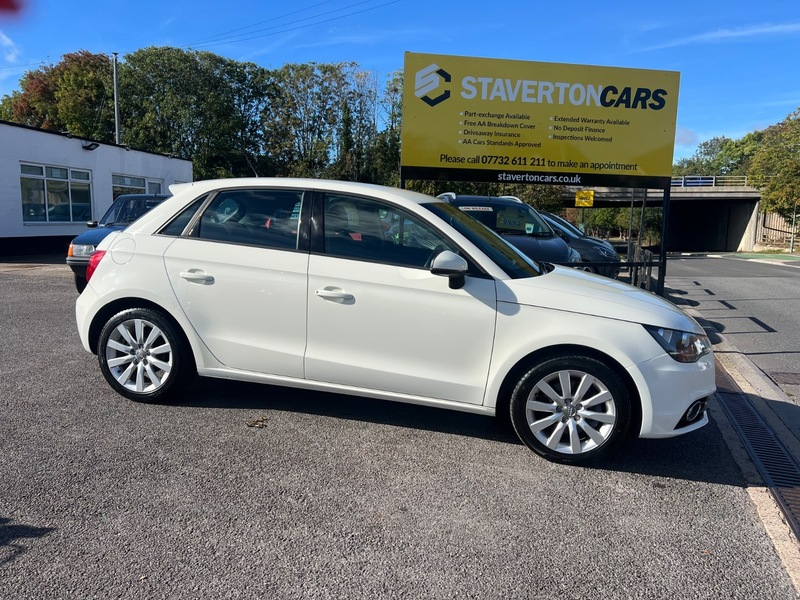 2014 Audi A1 Sportback Tfsi Sport in White — image 1