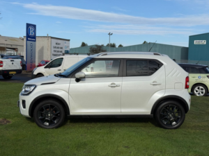 2023 Suzuki Ignis 1.2 Dualjet Mhev Sz5 Hatchback 5dr Petrol Hybrid Manual Allgrip Euro 6 (s/s) (83 Ps) in White — image 3