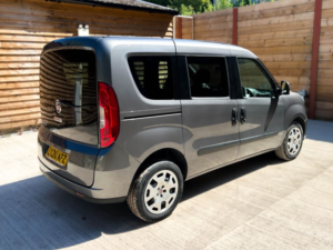 2020 Fiat Doblo 4 SEAT Passenger Up Front Side Entry Wheelchair Accessible Disabled Access Vehicle Wav in Grey — image 5