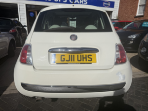 2011 Fiat 500 1.2 500 1.2 Lounge (start Stop) in White — image 5