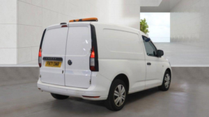 2021 Volkswagen Caddy 2.0 Tdi C20 Commerce Plus Swb Euro 6 (s/s) 5dr in White — image 6