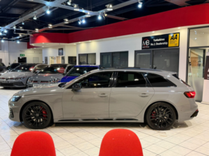 2023 Audi Rs4 Avant 2.9 Tfsi V6 Vorsprung in Grey — image 2