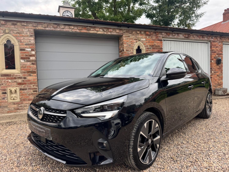 2020 Vauxhall Corsa 50kwh Elite Nav in Black — image 1