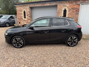 2020 Vauxhall Corsa 50kwh Elite Nav in Black — image 4