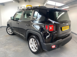 2018 Jeep Renegade 1.0 Gse T3 Longitude SUV 5dr Petrol Manual Euro 6 (s/s) (120 Ps) in Black — image 3