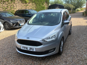 2016 Ford Grand C-Max 1.5 Tdci Zetec Euro 6 (s/s) 5dr in Silver — image 3